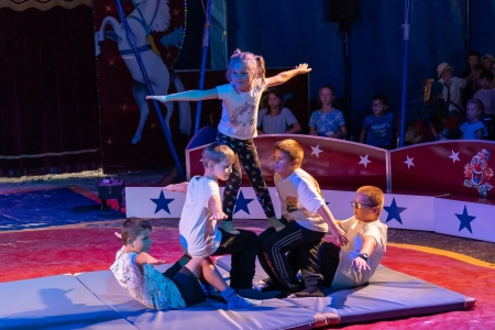 Zirkus 1